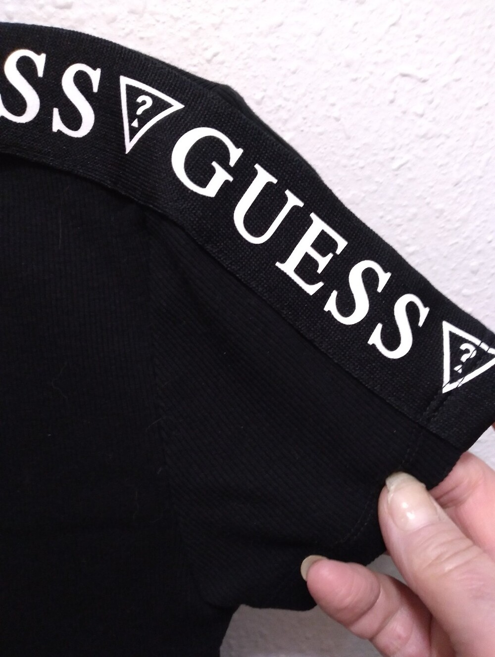 Guess Ringer Tee - Picture 3 of 5